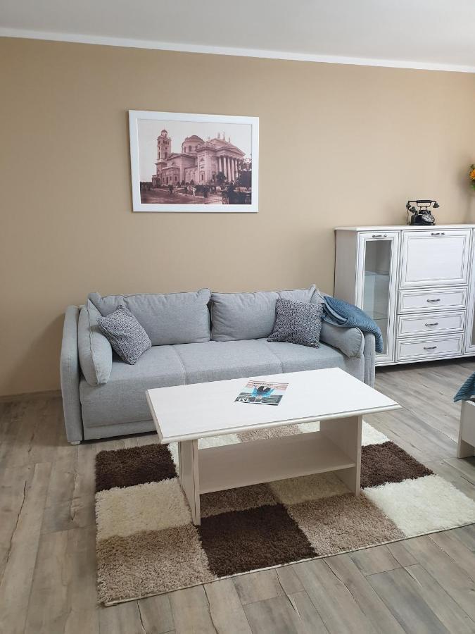 Royal Apartman Эгер Экстерьер фото